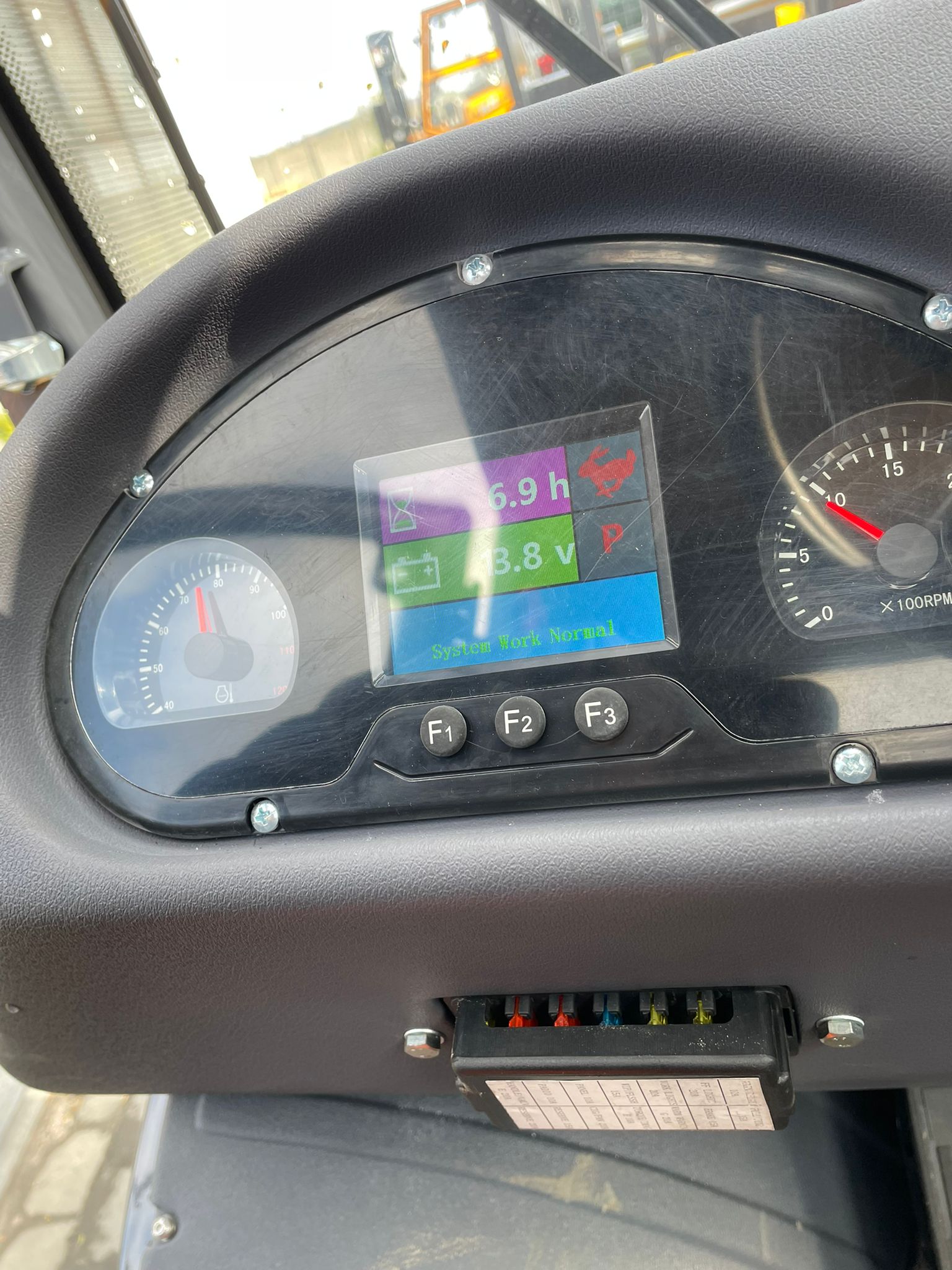 G613S TELESKOPLADER TELEHANDLER