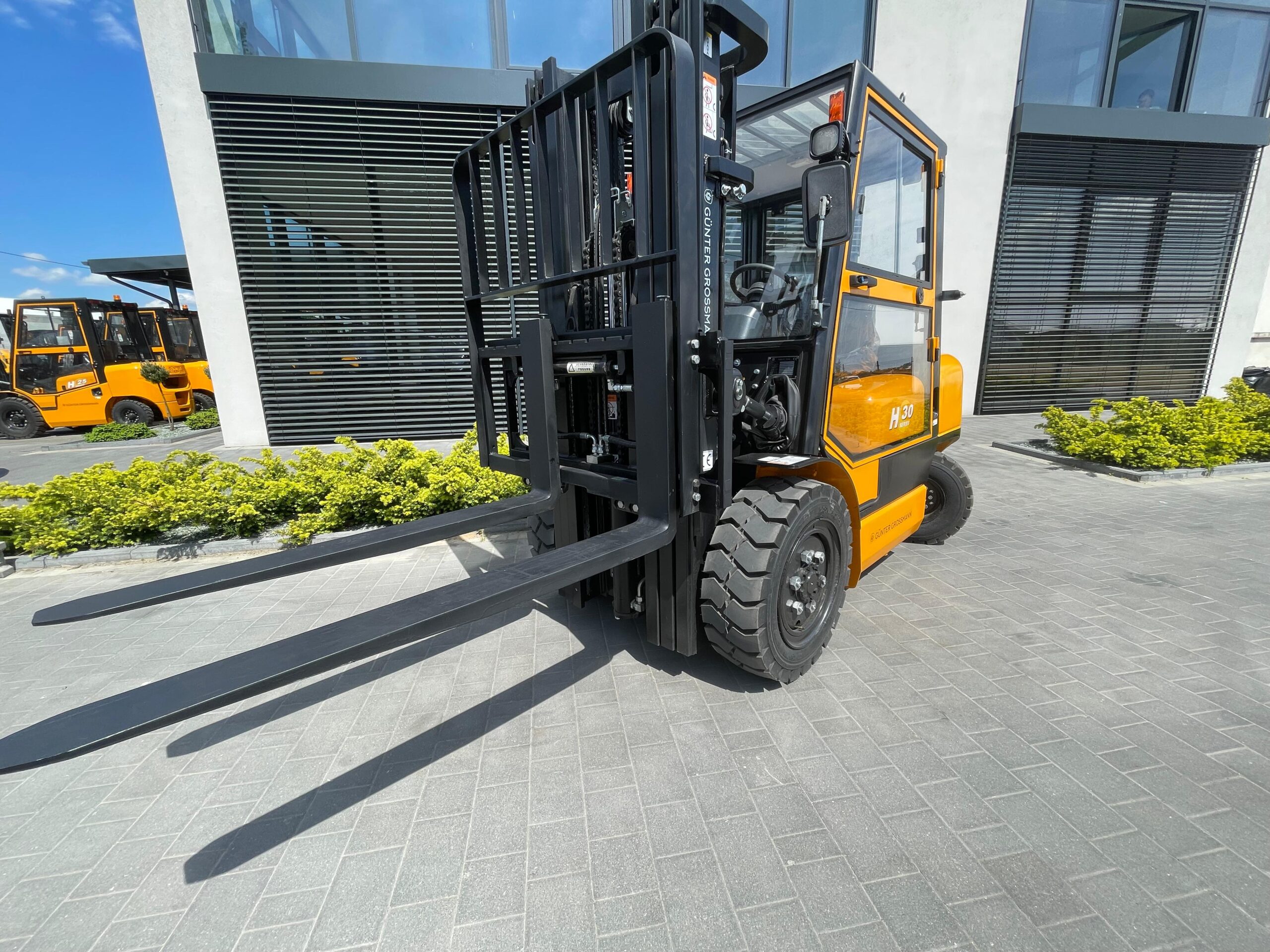 3TON – 3M – KABIN