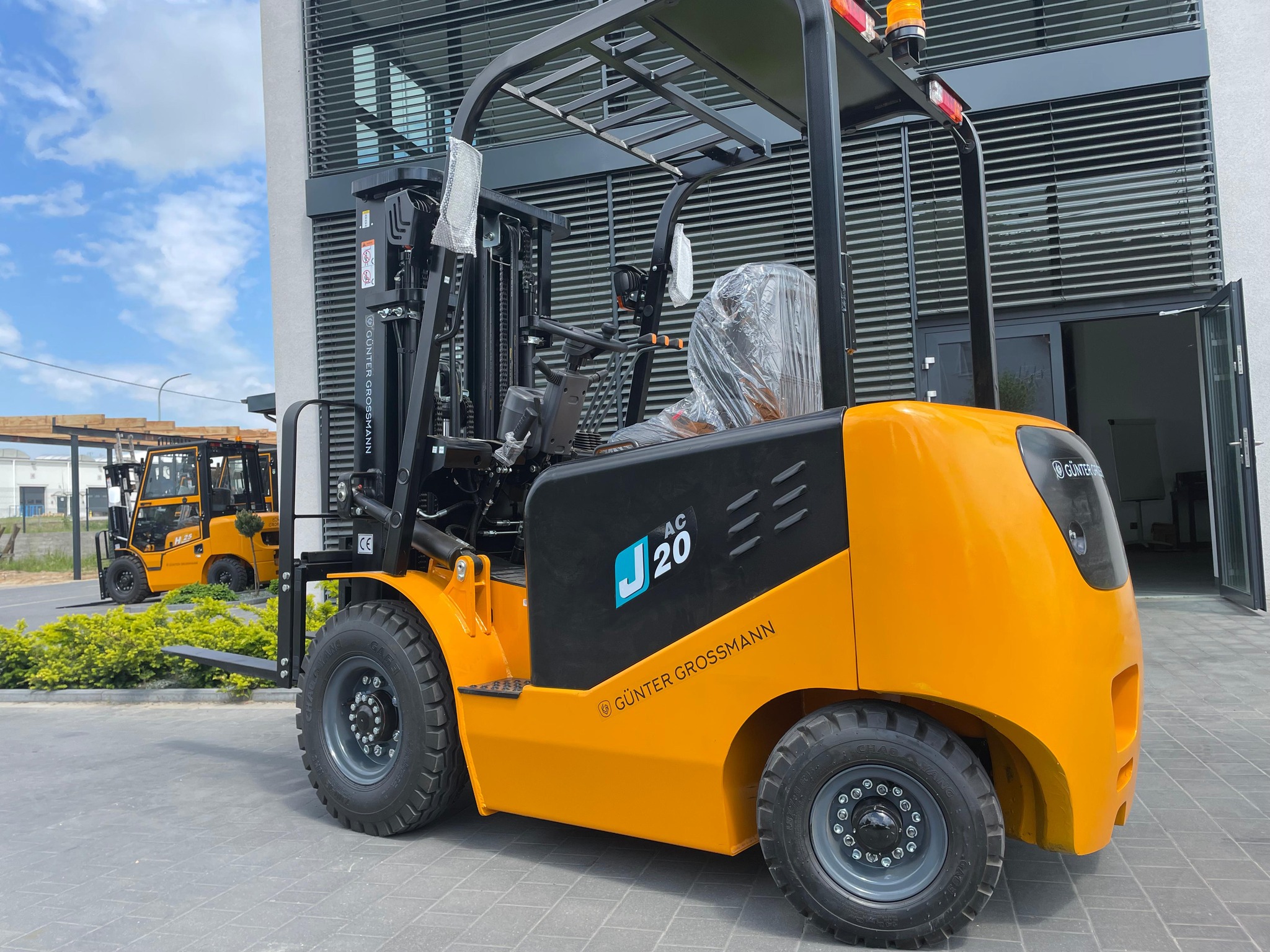 Elektrischer Gabelstapler J20AC
