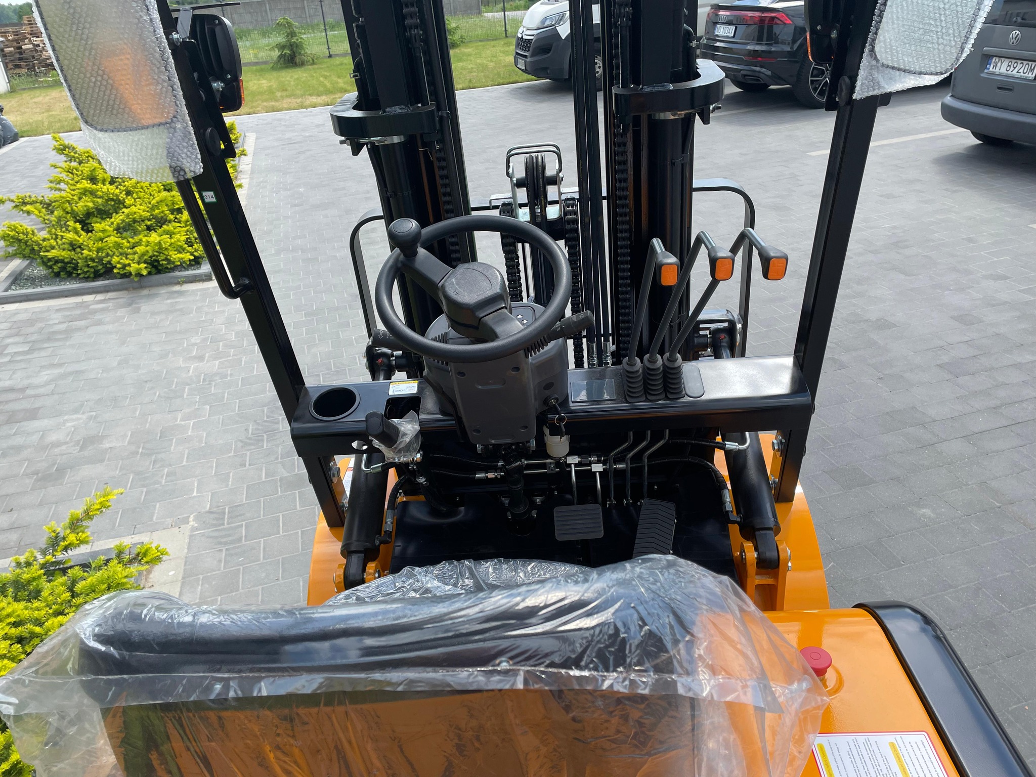 Elektrischer Gabelstapler J20AC